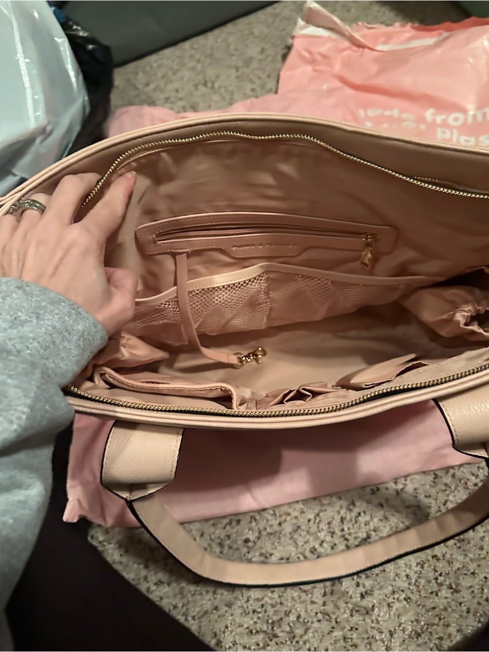 Poppy & Peonies Multitasker Pale Pink Pebbled Leather Tote Bag viral TikTok - Picture 8 of 9